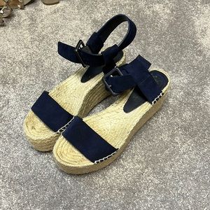 Vince Sandals